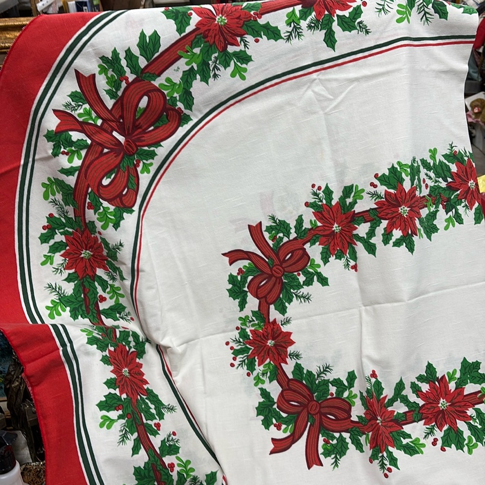 Mid century Christmas tablecloth-oval